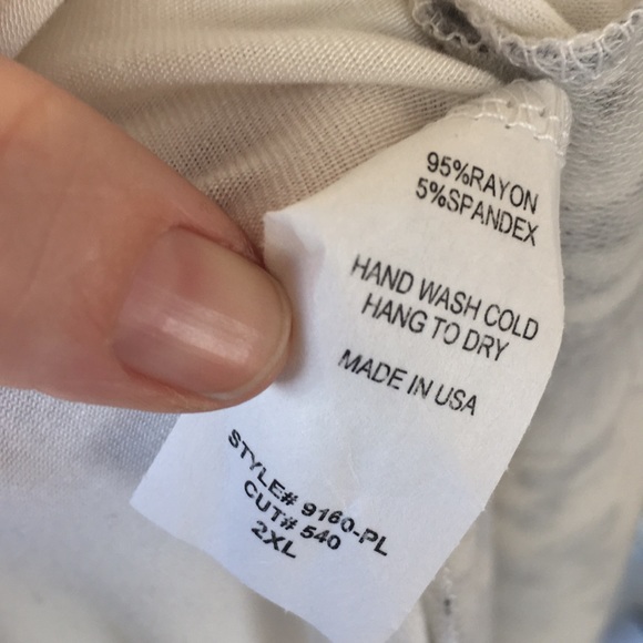 New white and flower blouse size 2XL - Picture 6 of 6